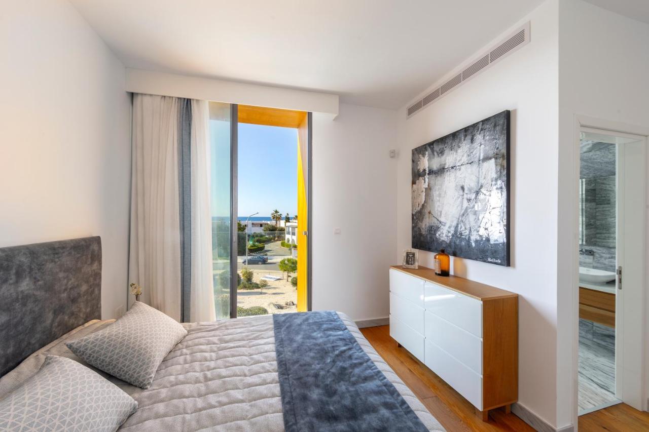 Villa Laurus 6, Walking Distance To The Beach Paphos Exterior photo